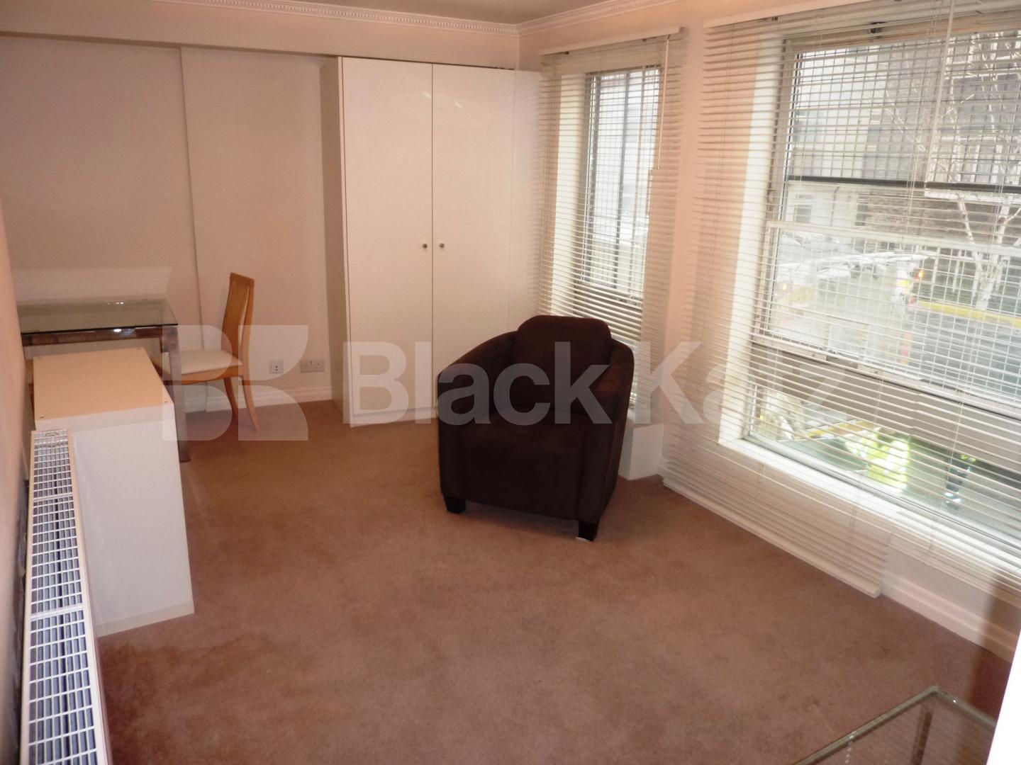 Cosy studio by Regents Park  Prince Albert Road, Regents Park